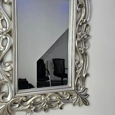 Prázdninový dům Luxury Four Bedroom House *